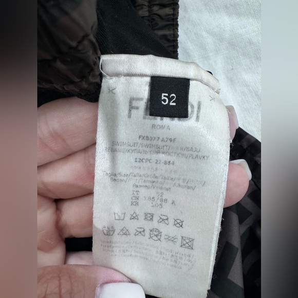 Fendi FF logo swim shorts Size 52 IT - Picture 5 of 7